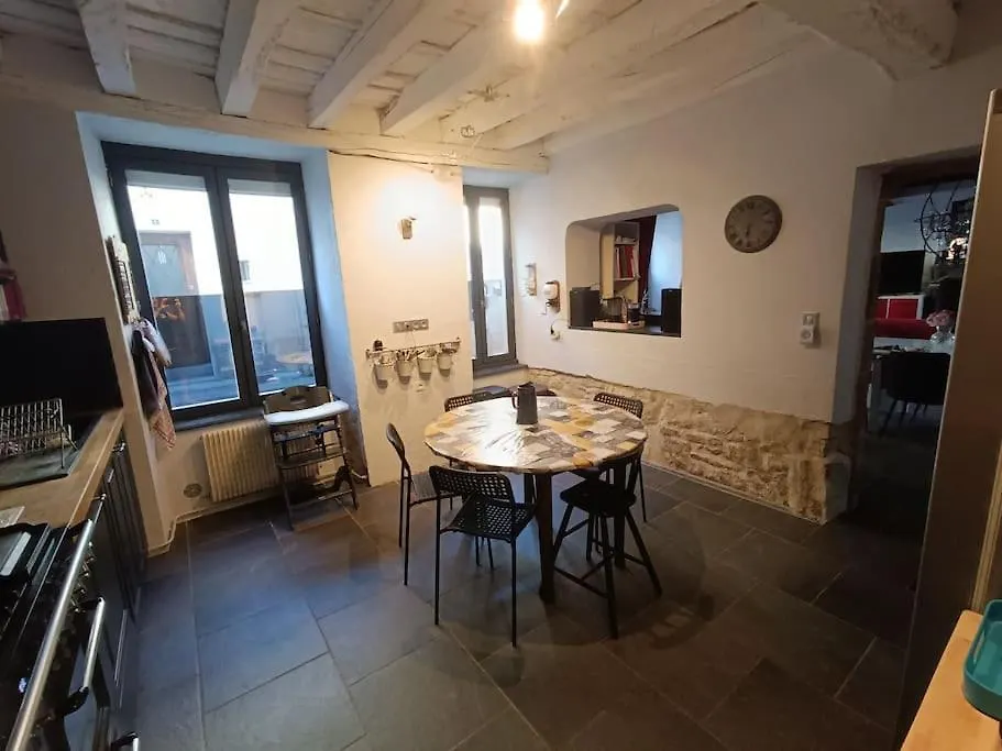 Retrouvez Votre Famille Ou Vos Amis Au Calme Villa Aigueperse